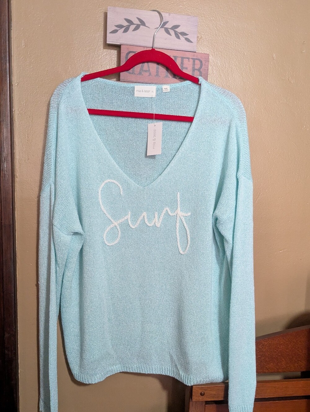 Lightweight Aqua Blue 'Surf' Logo V-Neck Sweater Women's XL